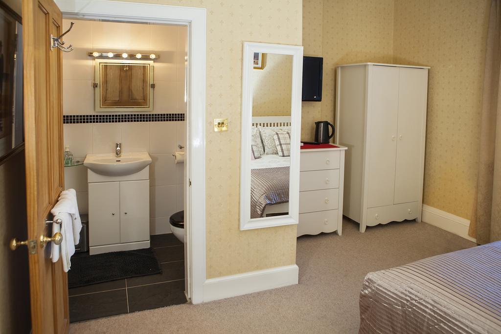 4Kt Pension Edinburgh Buitenkant foto